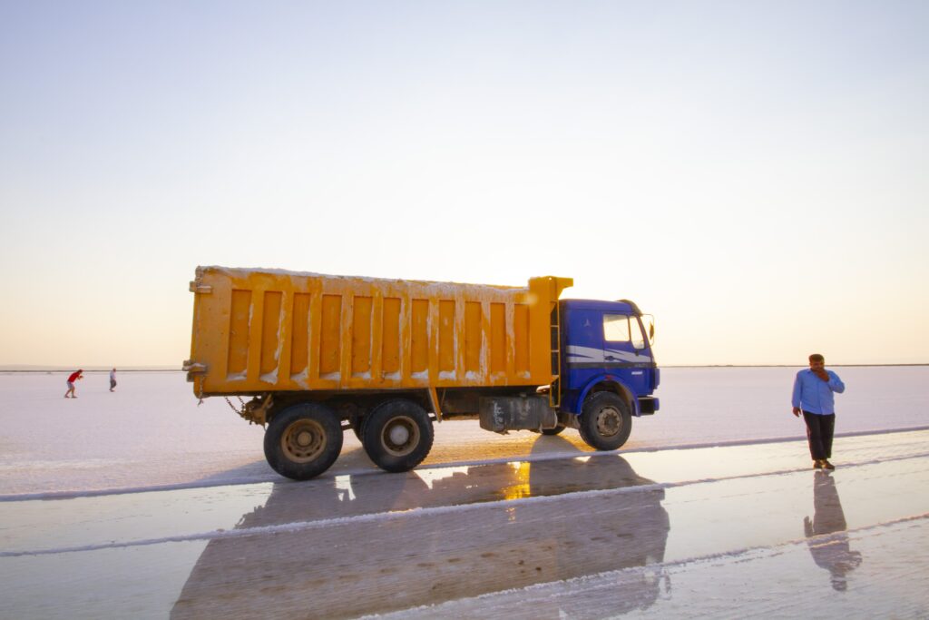 lorry transport near me in howrah