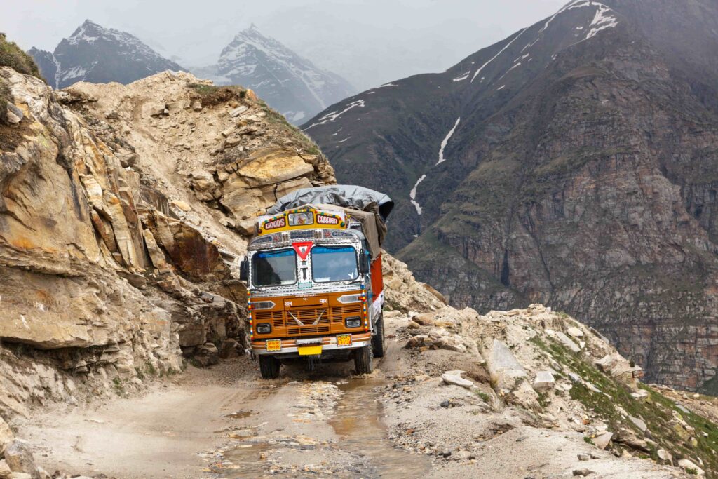 Lorry transport near me in varanasi