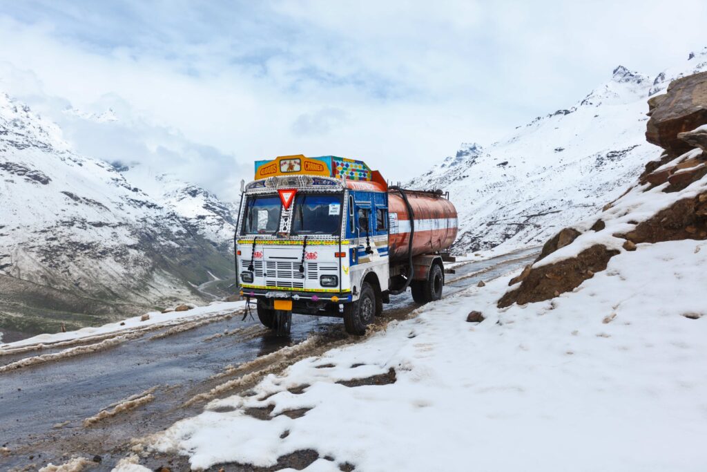 Lorry transport near me in varanasi