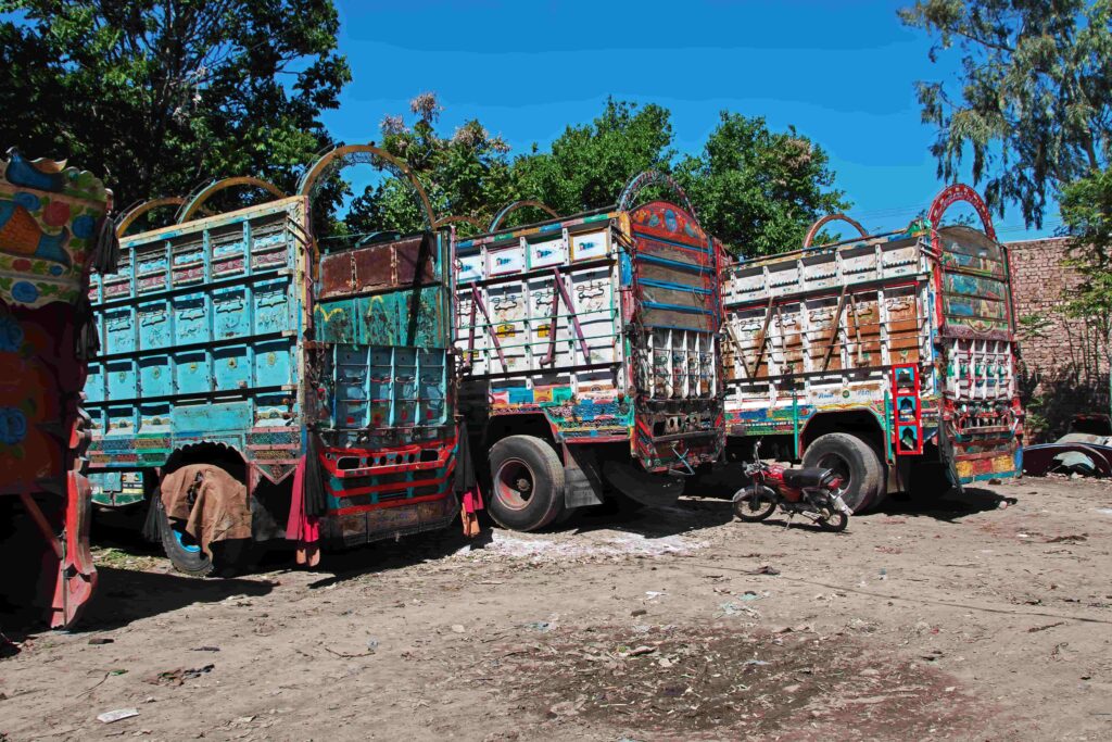 lorry transport near me in howrah